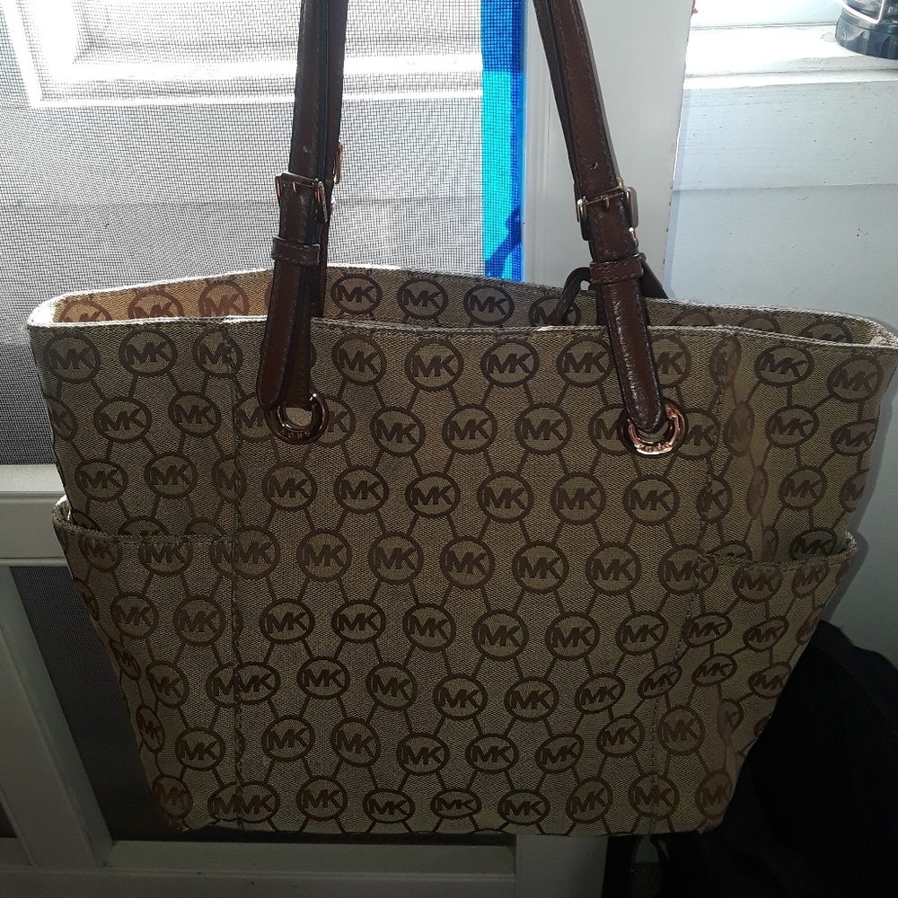 Michael Kors Purse